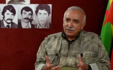 Karayilan: Ya esasî divê berjewendiyên neteweyî bin, ne yên rêxistinî