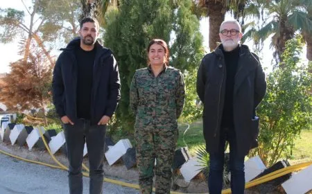 Şandeya Katalonî serdana YPJ’ê kir