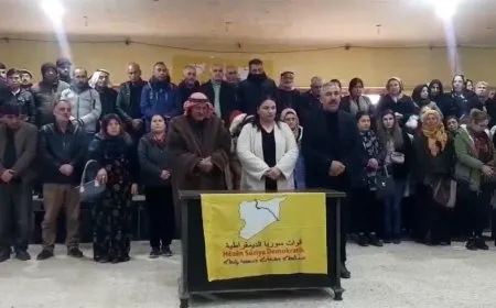 Şêniyên Dirbêsiyê: Li dijî êrişan em li pişt QSDˋê ne
