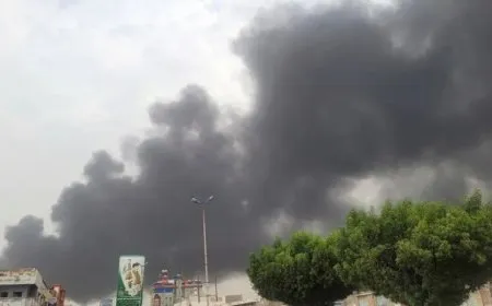 Balafirên Îsraîlê belafirgeh û beravên Yemenê bombebaran kirin