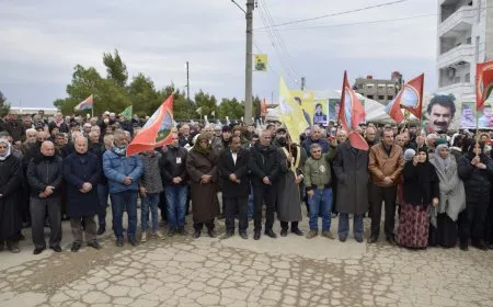 Meclisa Malbatên Şehîdan: QSD û Şehîdên me xeta sor in