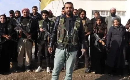 Şêniyên El Hêşayê li dijî êrişan çek hilgirtin