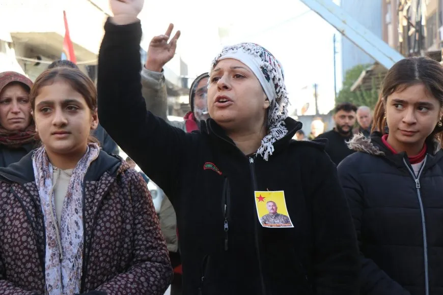 Şehîd Egîd Efrîn bi merasîmeke girseyî hat oxirkirin