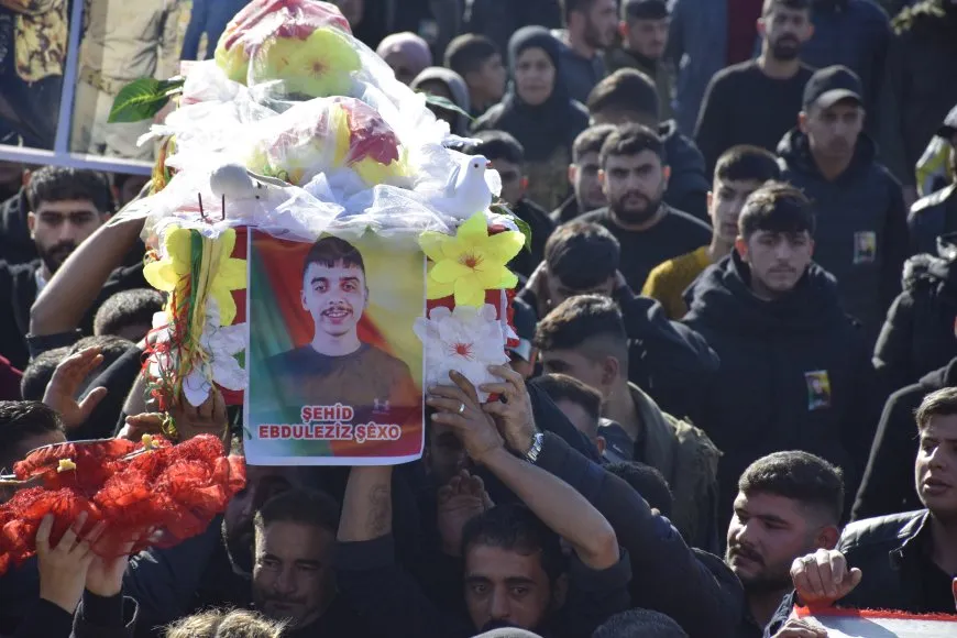 Şehîd Ezîz Selahedîn hat oxirkirin