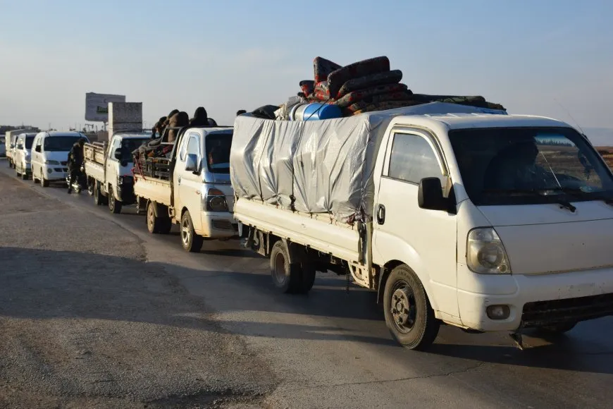 Koçberên Efrîn û Şehbayê gihîştin Cizîrê