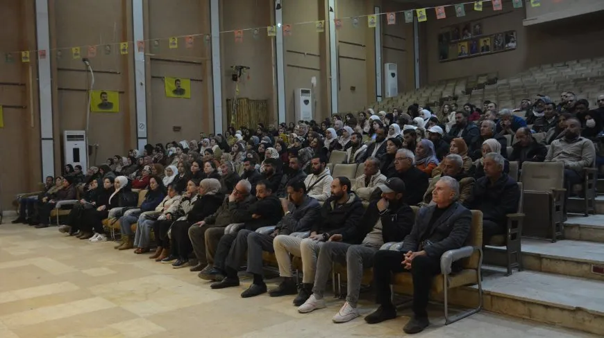 PYDˈê geşedanên dawîn ji gel re şîrove kirin
