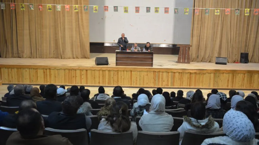 PYDˈê geşedanên dawîn ji gel re şîrove kirin