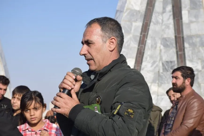 Li Kobanê merasîmê 4 şehîdan