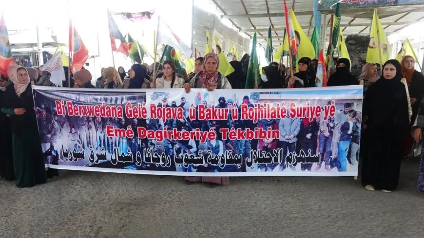 Li Eyn Îsayê meşa li dijî êrişan û koçberkirinê