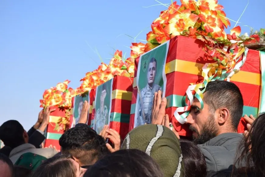 Şehîdên berxwedana Minbic û Dêr Hafirê bi girseyî hatin oxirkirin