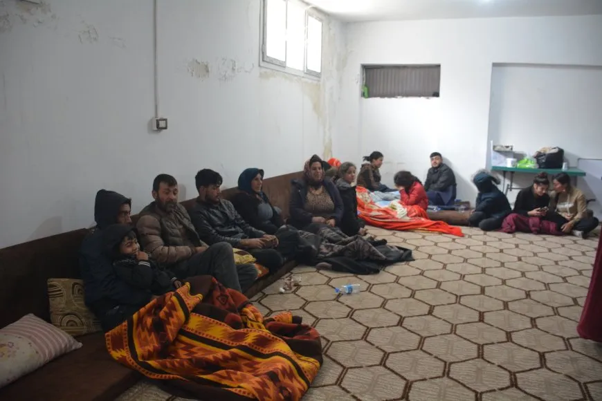 Meclisa Girkê Legê koçberên Efrînê pêşwaz kirin