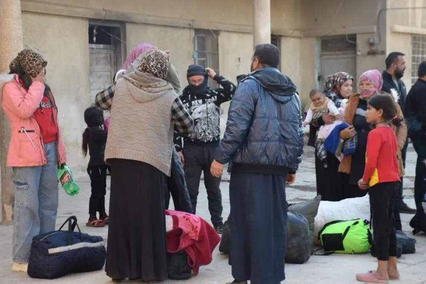 Meclisa Girkê Legê koçberên Efrînê pêşwaz kirin