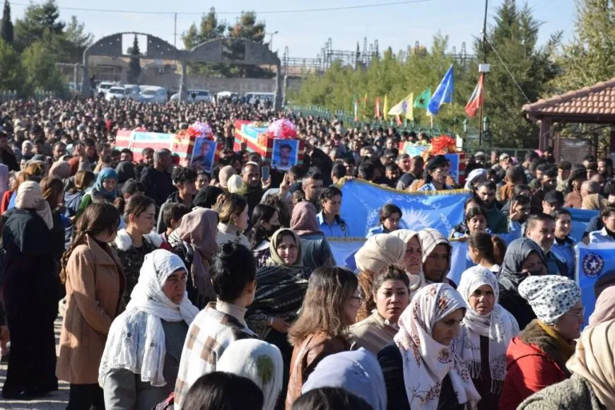 Li Kobanê 3 şehîd hatin oxirkirin
