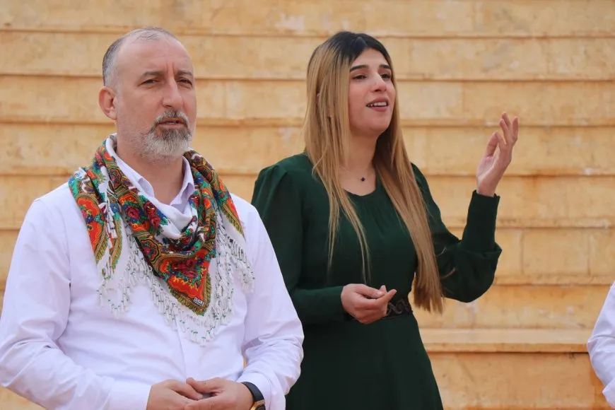 Hunermendên ji Helebê klîbeke nû çêdikin