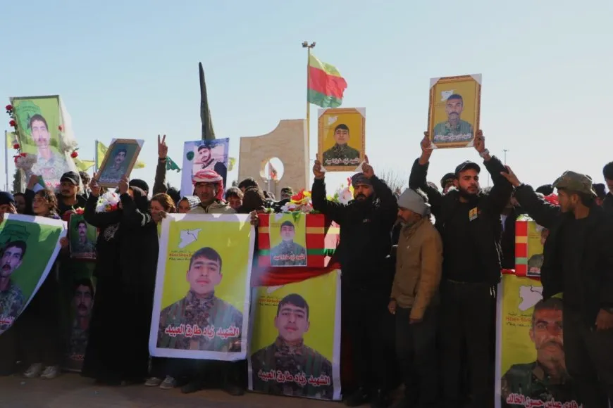 Gelê Hesekê 5 pakrewanên xwe oxir kirin
