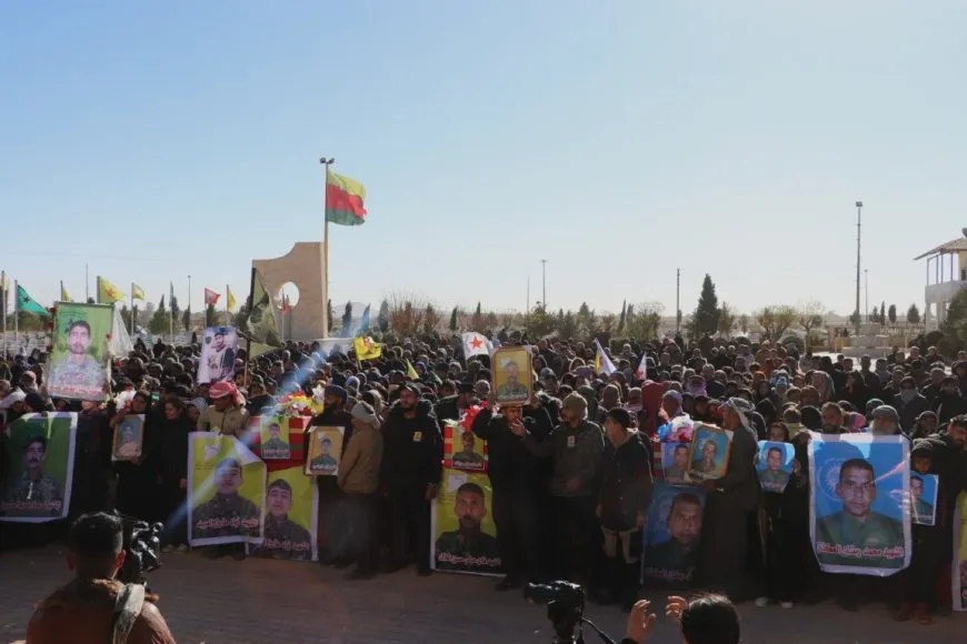 Gelê Hesekê 5 pakrewanên xwe oxir kirin
