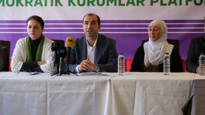 Deklarasyona ‘Çareseriya demokratîk û Meşa Azadiyê’ tê eşkerekirin 