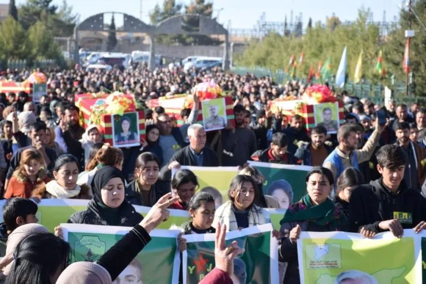 Li Kobanê 4 şehîd hatin oxirkirin