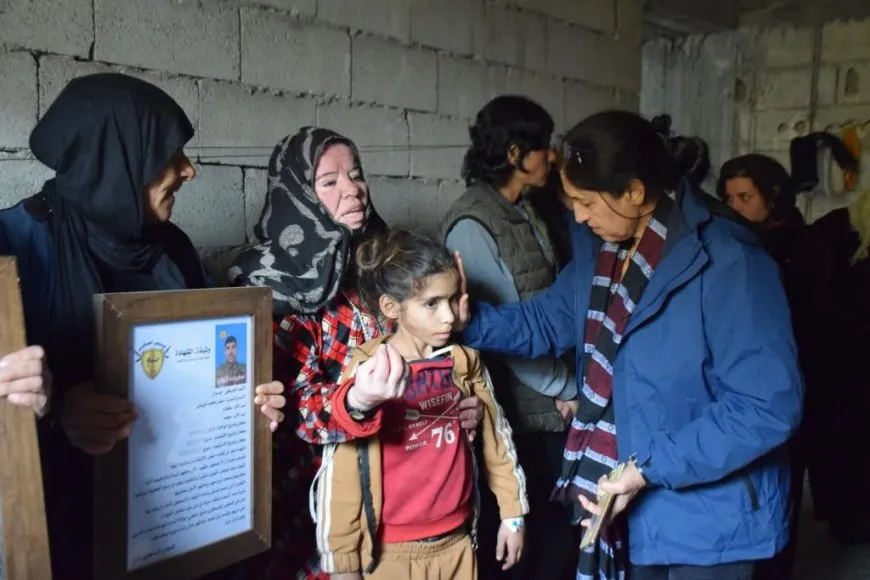 Şêniyên Reqayê sersaxî da malbatên 7 şehîdan