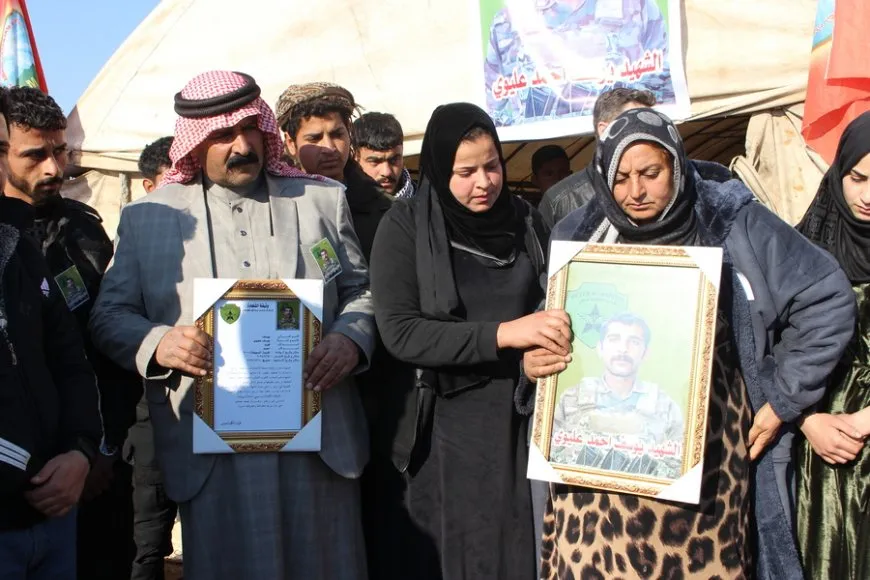 Xelkê Til Birakê sersaxî da malbata şehîd Yûsiv El Ilêwî