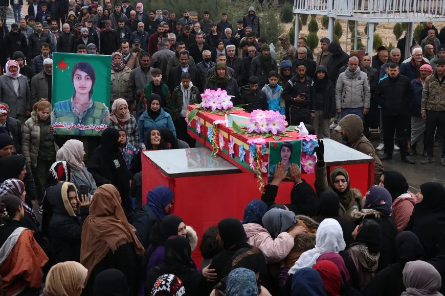 Şervana YPJˈê Avaşîn bi girseyî hat oxirkirin