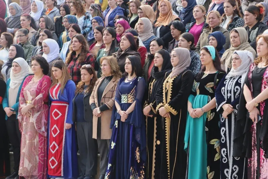 ‘Li hember êrişên dewleta Tirk bersiva me jiyana hevbeş û yekitî ye’