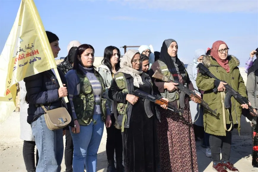Jinên Dirbêsiyê tev li seferberiyê bûn