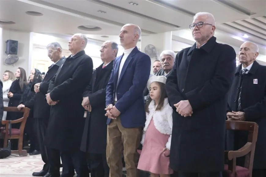 Xiristiyanên Hesekê rojbûna Îsa Mesîh pîroz kirin