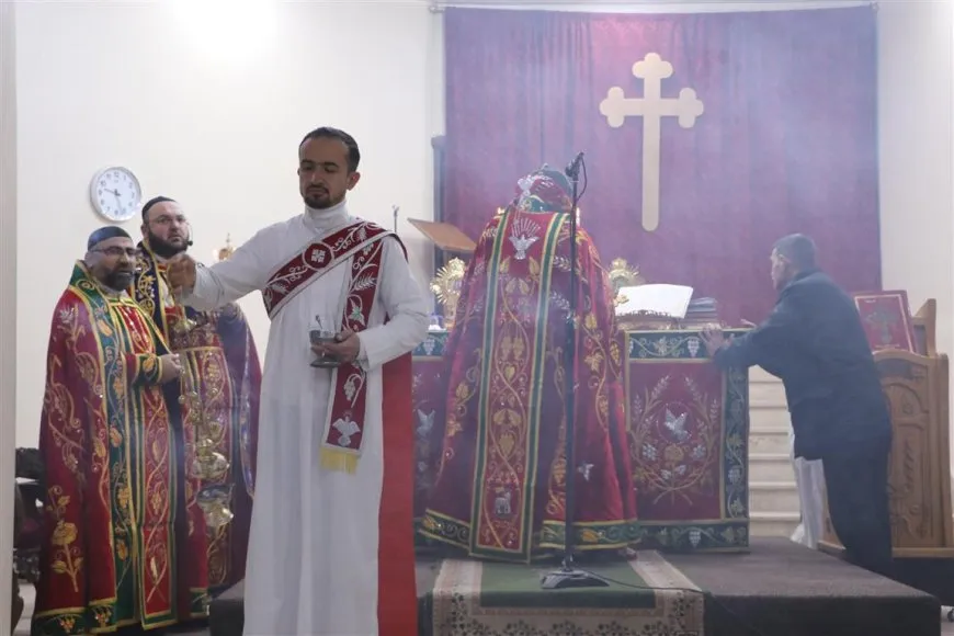 Xiristiyanên Hesekê rojbûna Îsa Mesîh pîroz kirin