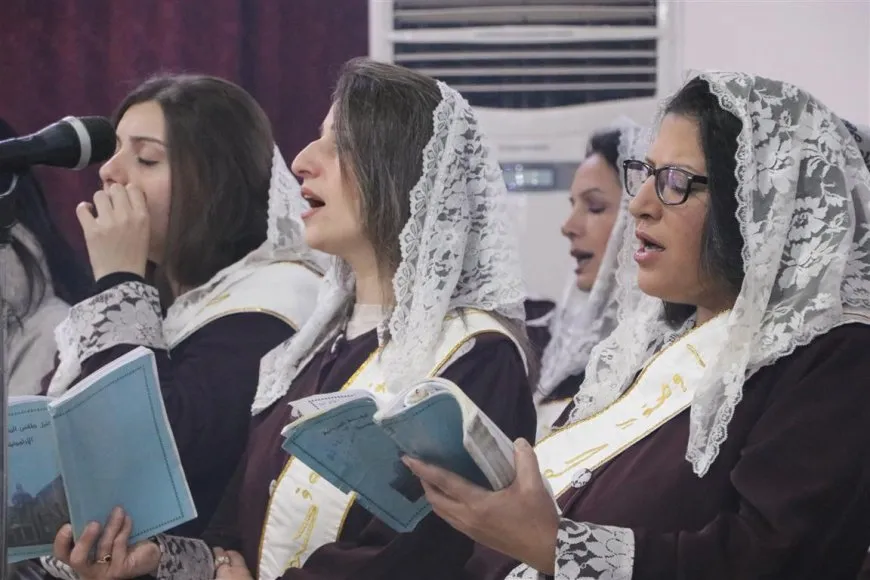 Xiristiyanên Hesekê rojbûna Îsa Mesîh pîroz kirin