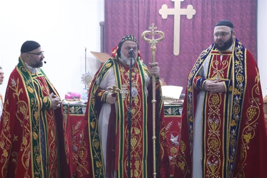Xiristiyanên Hesekê rojbûna Îsa Mesîh pîroz kirin