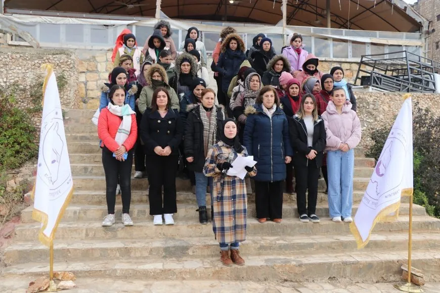 Meclisa Jinan a Sûriyeyê banga hevgirtinê li jinan kir