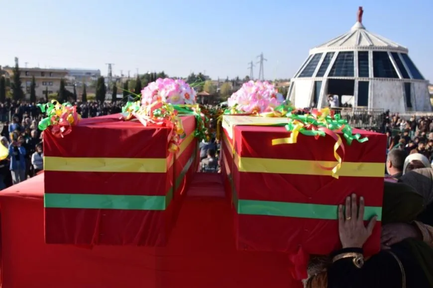 Li Kobanê 2 şehîd hatin oxirkirin