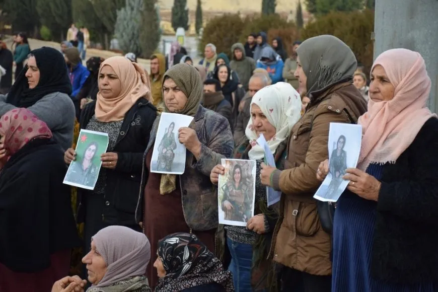 Şêniyên Firatê: wê bi hezaran ciwan riya Ronahî bişopîn