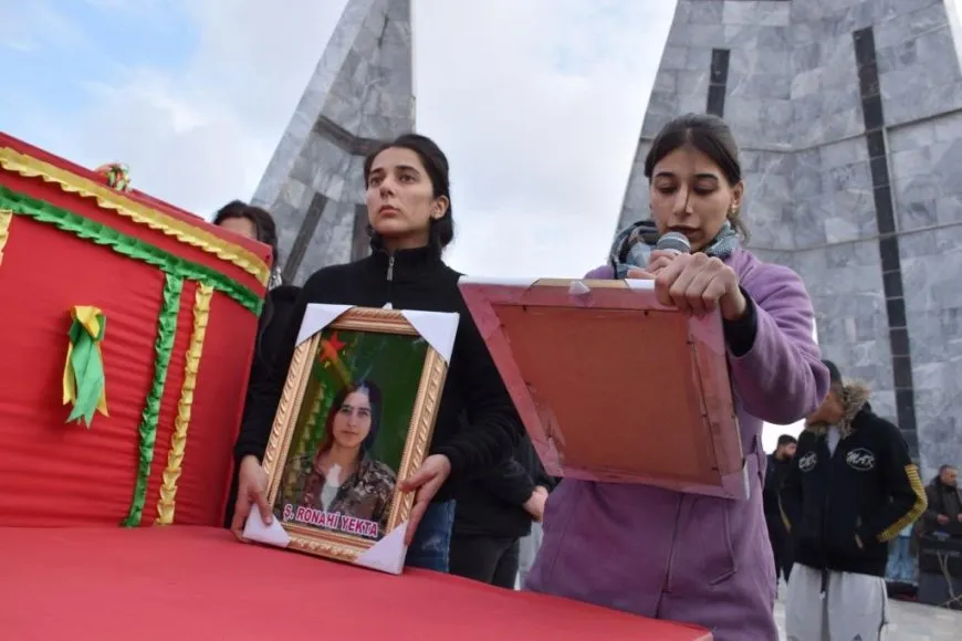 Şêniyên Firatê: wê bi hezaran ciwan riya Ronahî bişopîn