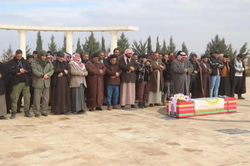 Di merasîma oxirkirinê de şêniyên Reqayê soza têkbirina dagirkeriyê dan
