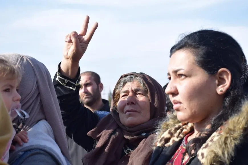 Cangoriyên azadiyê bi tilîliyên serkeftinê hatin oxirkirin