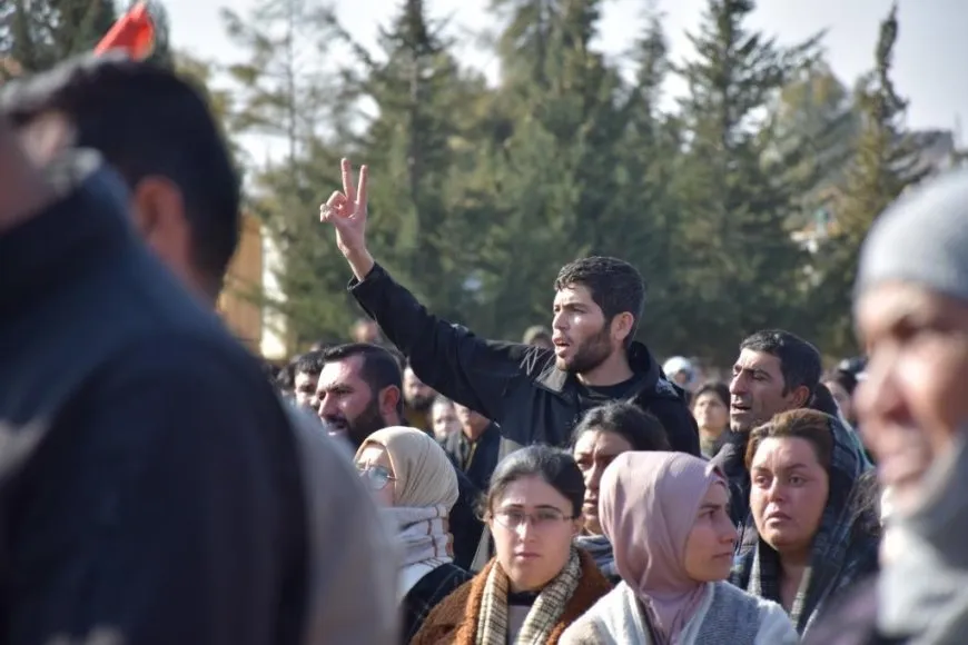 Cangoriyên azadiyê bi tilîliyên serkeftinê hatin oxirkirin