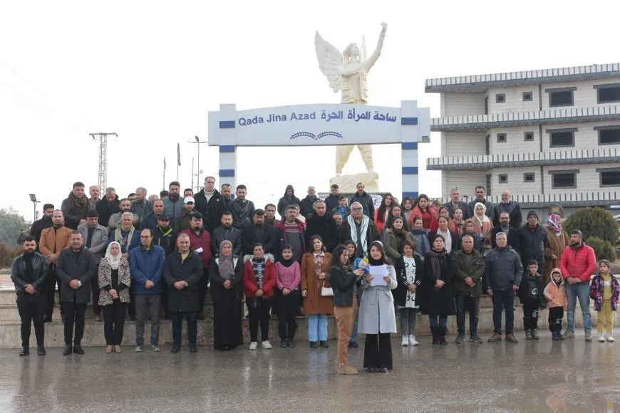 Hunermend û rewşenbîran piştgiriya QSD û yekitiya kurdî kir