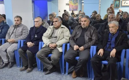 HRRK’ê panelek li dar xist