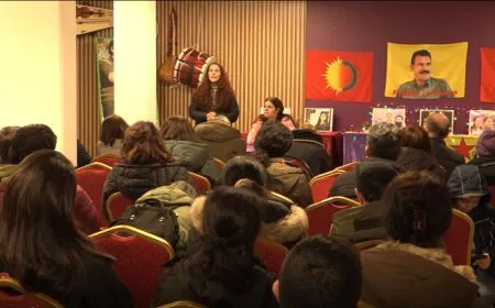 Li Strasbourgê şehîdên komkujiyên Parîsê hatin bibîranîn