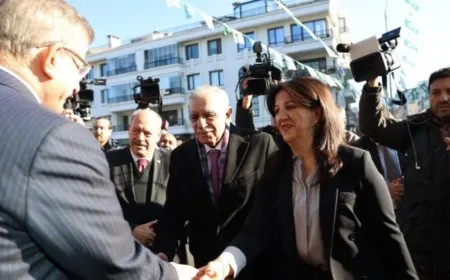 Heyeta Îmraliyê hevdîtinên xwe didomîne