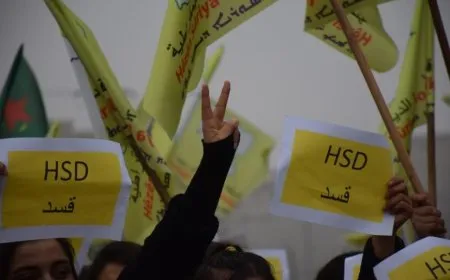 ‘Em ê kêlî bi kêlî li kêleka şervanên xwe bin û piştgiriya wan bikin’