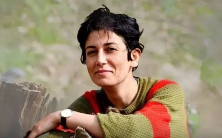 Girtiyên siyasî ji bo Pexşan Ezîzî banga helwestê kirin