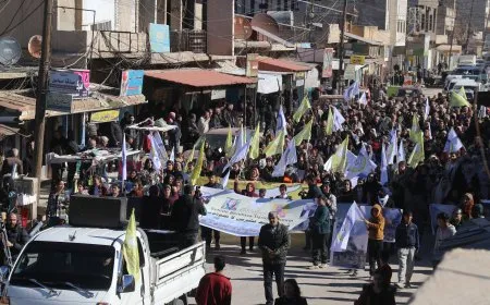 Li Amûdê meşa li dijî êrişên li ser Bendava Tişrînê