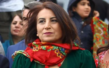 Li Aysel Tûglûkê bi hiceta "propagandaya rêxistinê" 3 sal ceza hat birîn