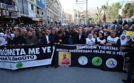 Bayindir: Dilê bi milyonan Kurd ji bo Rojava lê dide