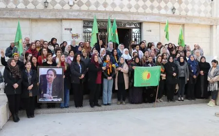 Kongra Star: Divê kujerên jinan ên li Şamê sewqî dadgeha navneteweyî bên kirin