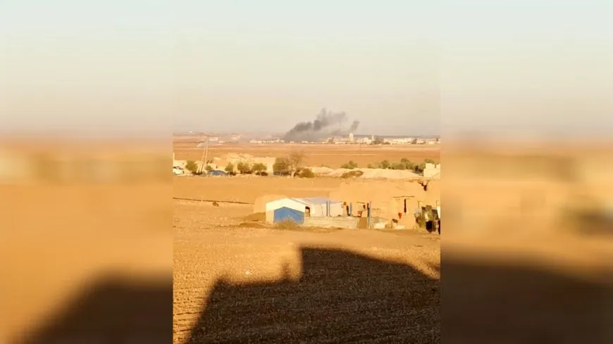 Dagirker gundekî rojavayê Girê Spî topbaran dikin