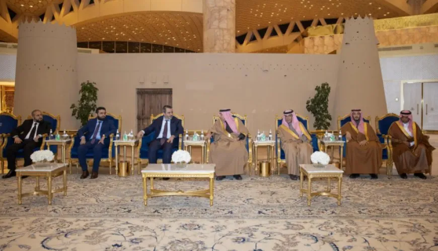 Şandeyeke hikumeta demkî ya Şamê çû Riyadê